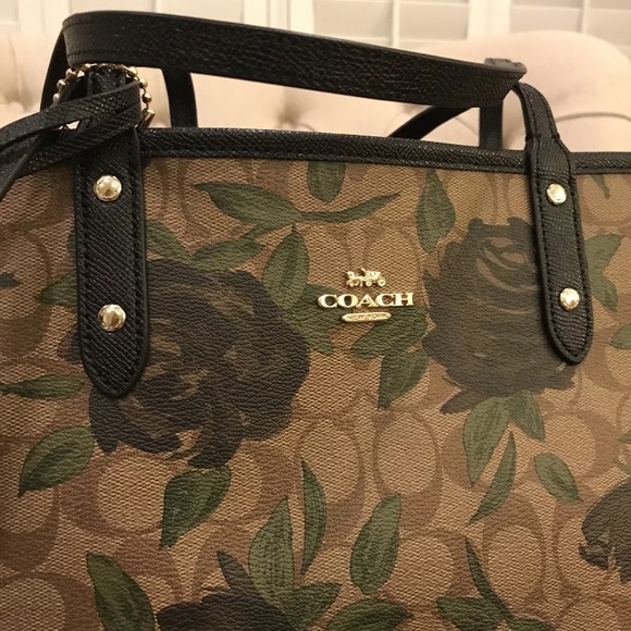 NWT Coach Reversible City Tote Bag Camo Rose - Picture 4 of 8